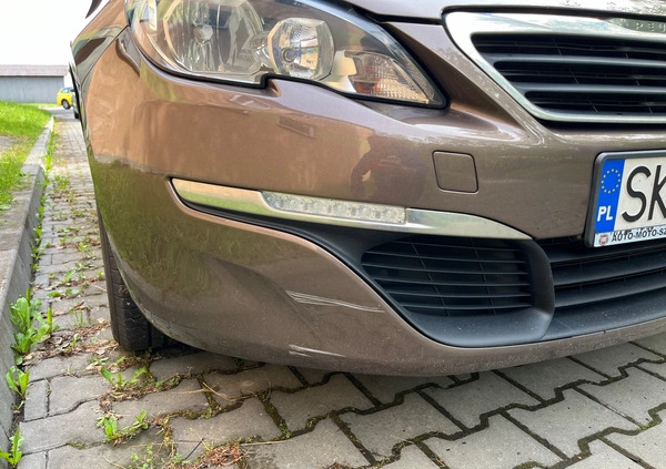 Peugeot 308 cena 27000 przebieg: 260000, rok produkcji 2014 z Sosnowiec małe 121